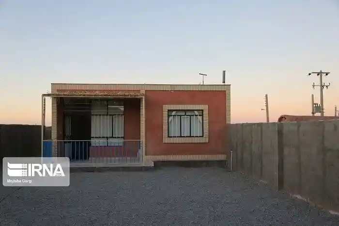۲۹۳ جوان روستایی گنبدکاووس برای ساخت خانه، زمین تحویل گرفتند