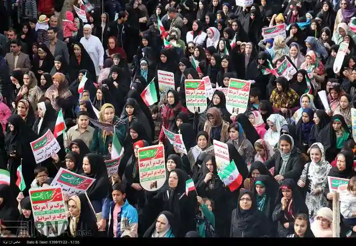 روحانی اهل سنت گلستان: ۲۲ بهمن روز ملی همه اقوام و مذاهب است
