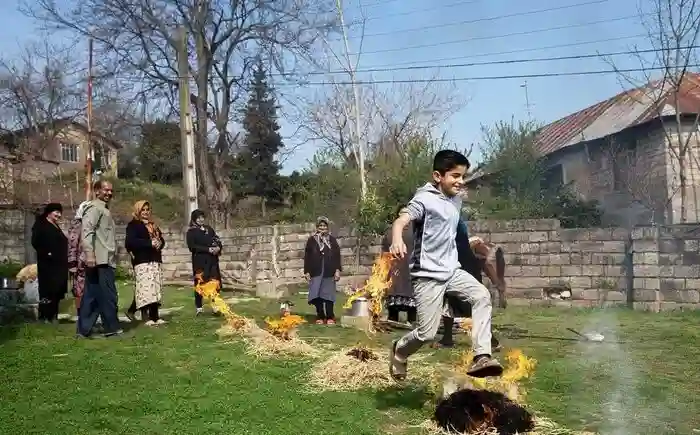 آیین‌های سنتی چهارشنبه‌سوری، پیام‌آور شادی در گلستان