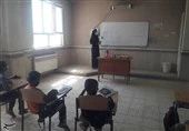 حضور گروه‌ جهادی " فاتح" در مناطق زلزله‌زده رامیان/ ارائه خدمات آموزشی و پزشکی به زلزله‌زدگان ادامه دارد+ تصاویر