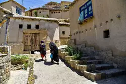 خلق اشتغال پایدار در آزادشهر باتکیه بر بافت تاریخی پلکانی فارسیان